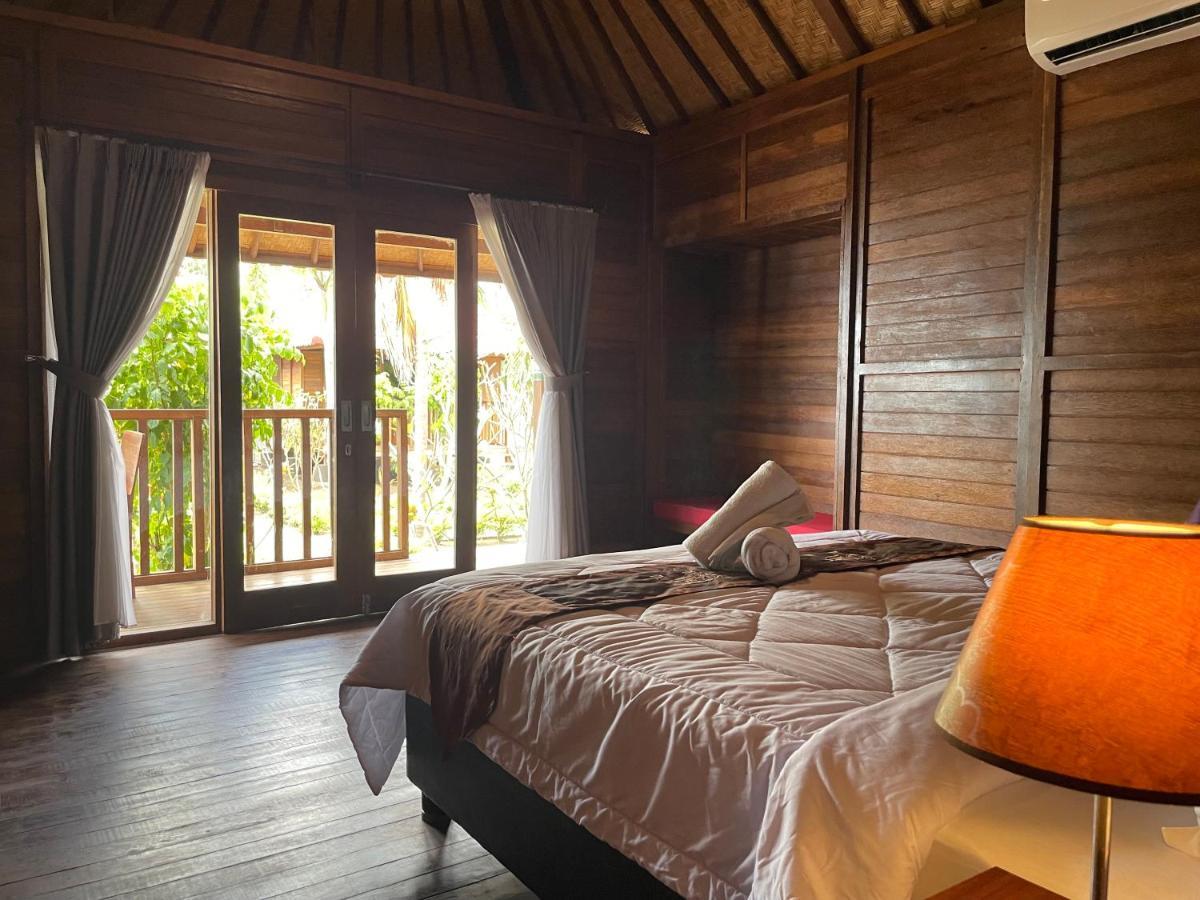Mangrove Beach Hut Нуса-Лембонган Экстерьер фото